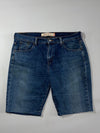 Levi’s Nouveau Boot Cut Denim Shorts (W:35) (L:21)