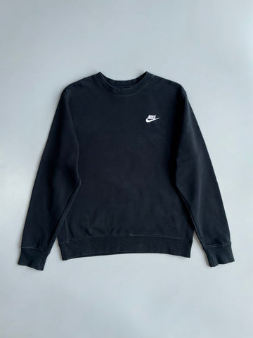 Nike | Club Fleece Embroidered Swoosh Crewneck (L)