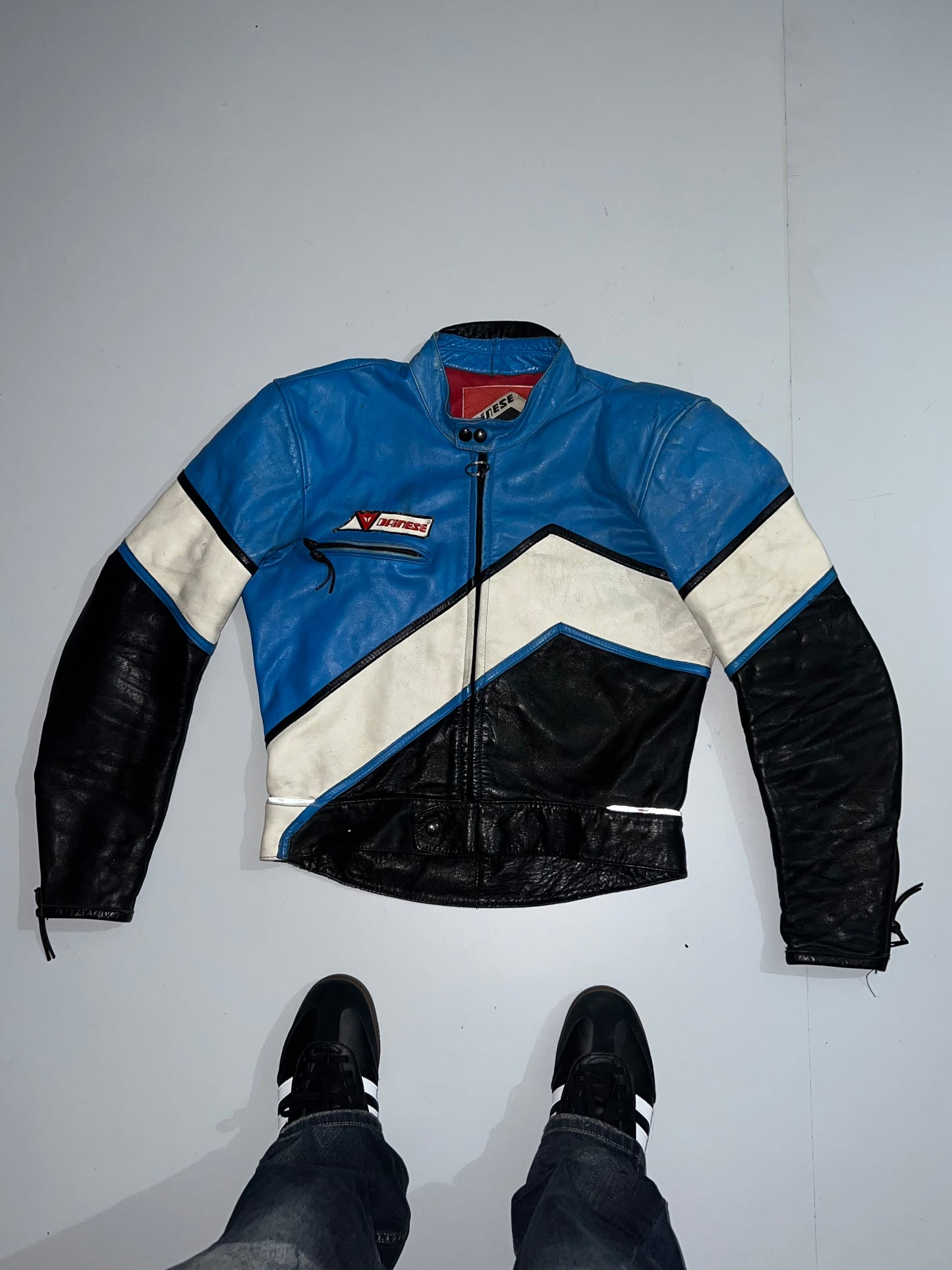 !            90s Dainese Original Leather Racing Jacket (RARE FIND) (S/M)