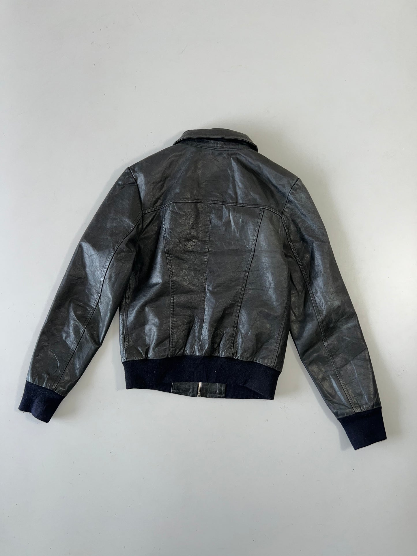 !                                                                                               Super Premium Original Leather (XS)