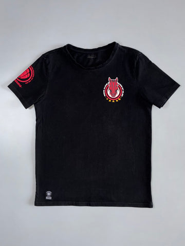 Riding Alone” Horse Graphic T-Shirt (M)