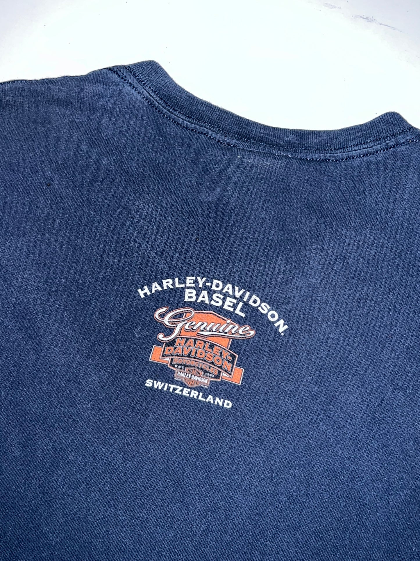 !                                                                            Harley Davidson Original Vintage tee (L) can fit M also