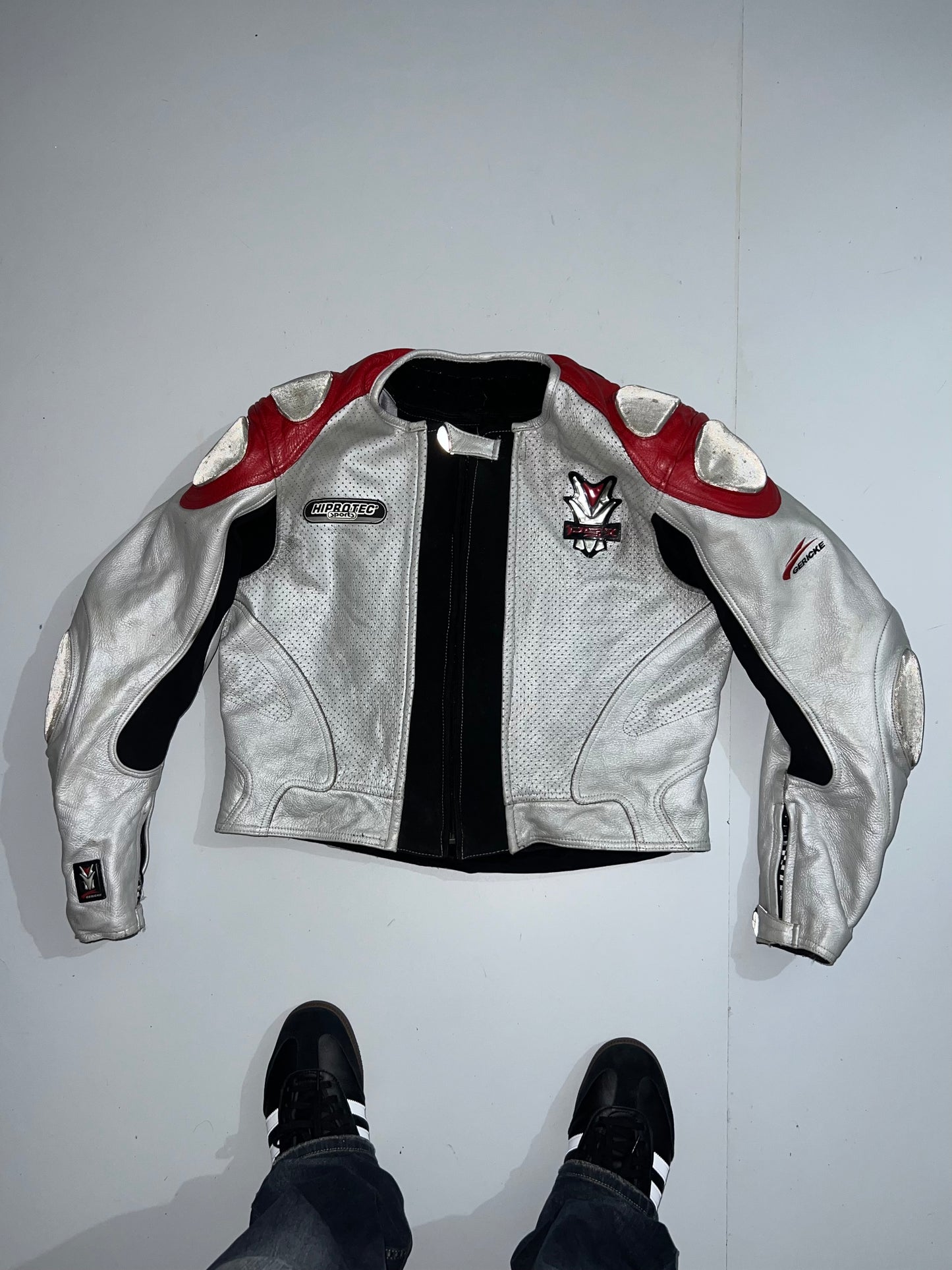 ZSuper Rare Original leather Jacket with Padding (S/M)