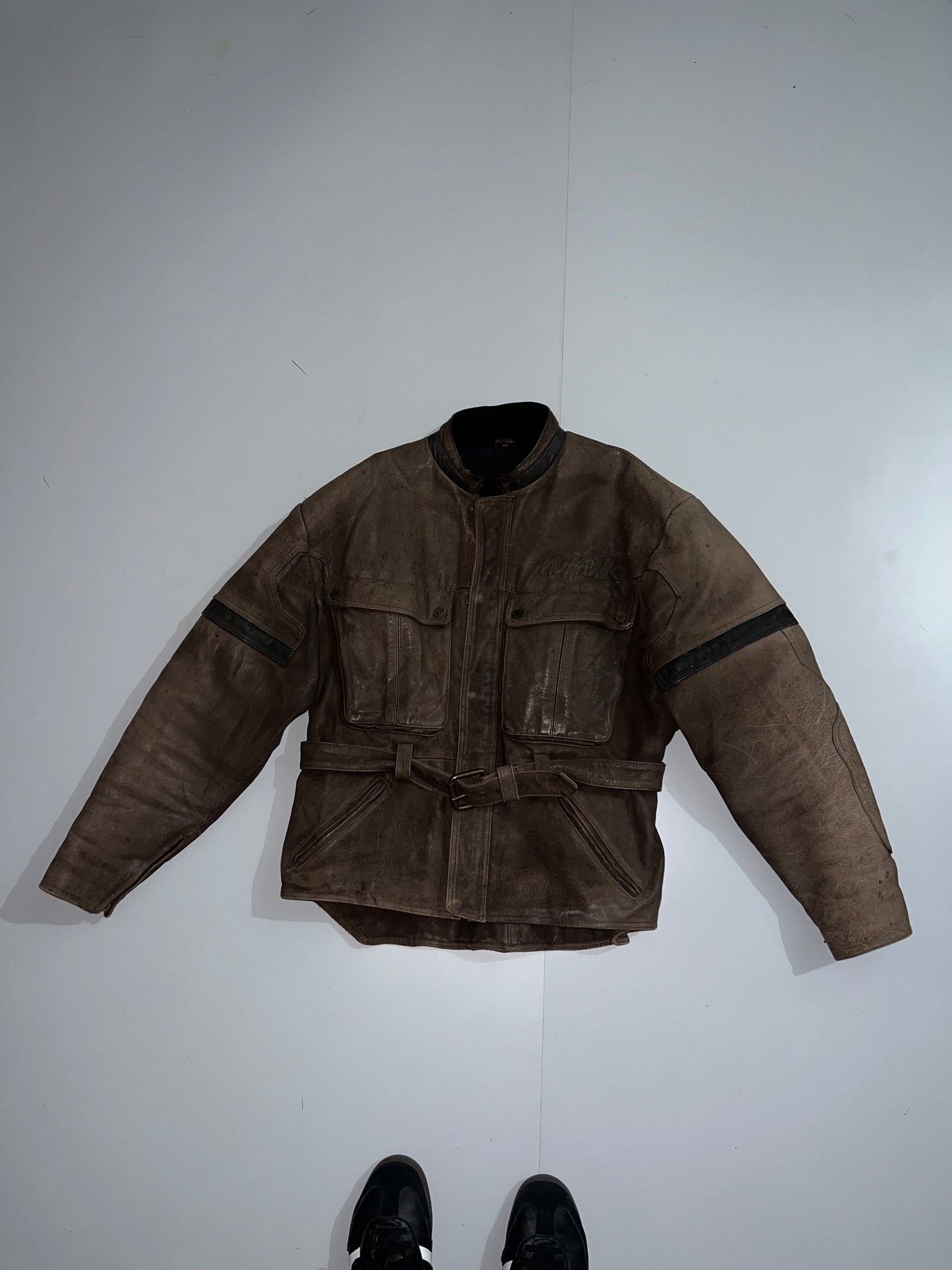 ZSuper Premium    (ULTRA RARE)  (HEAVY)  Original Leather (2XL)