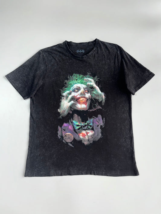 Batman’s Dc Joker Graphic Premium Acid Washed T-shirt (XL)
