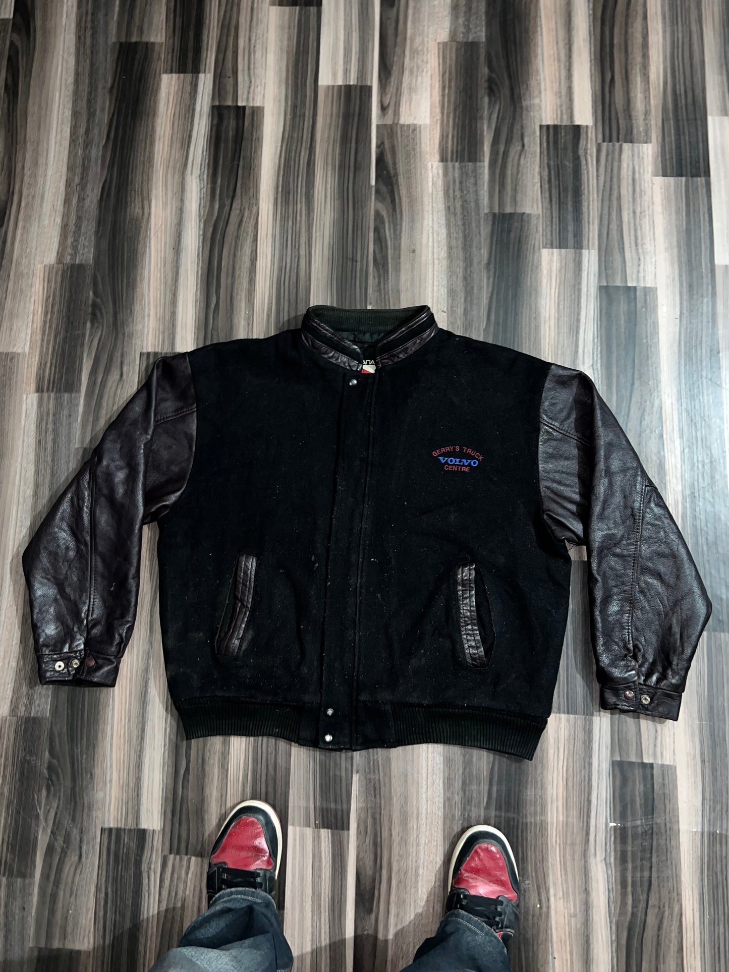ZUltra Premium Original Leather Sleeves Varsity (XL/2XL)