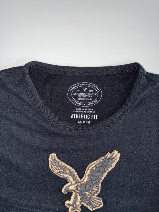 American Eagle Outfitters Athletic Fit Graphic Long Sleeve – Black (M)