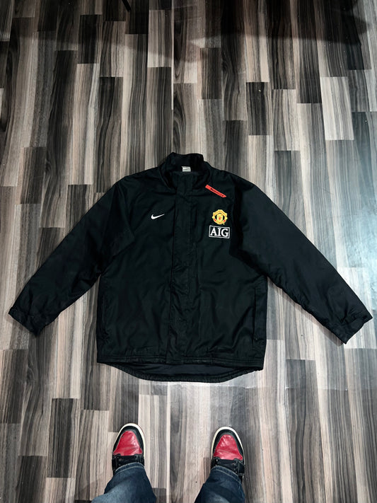 Manchester unitedPremium Jacket(Buy one get one free) Xl/2Xl