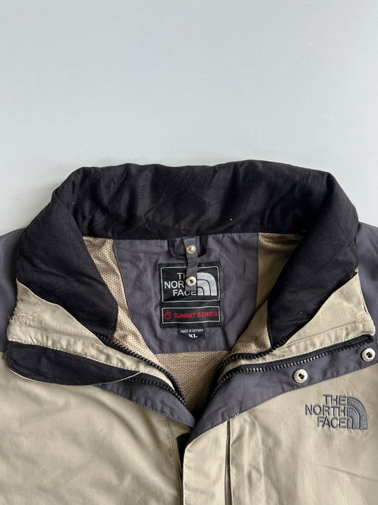 The North Face Summit Series Gore-Tex Waterproof Shell Jacket (Xl/2Xl)