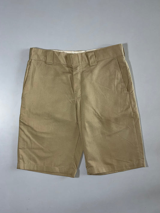 Dickies | Regular Fit Chino Shorts Khaki | (W:32 L:21)