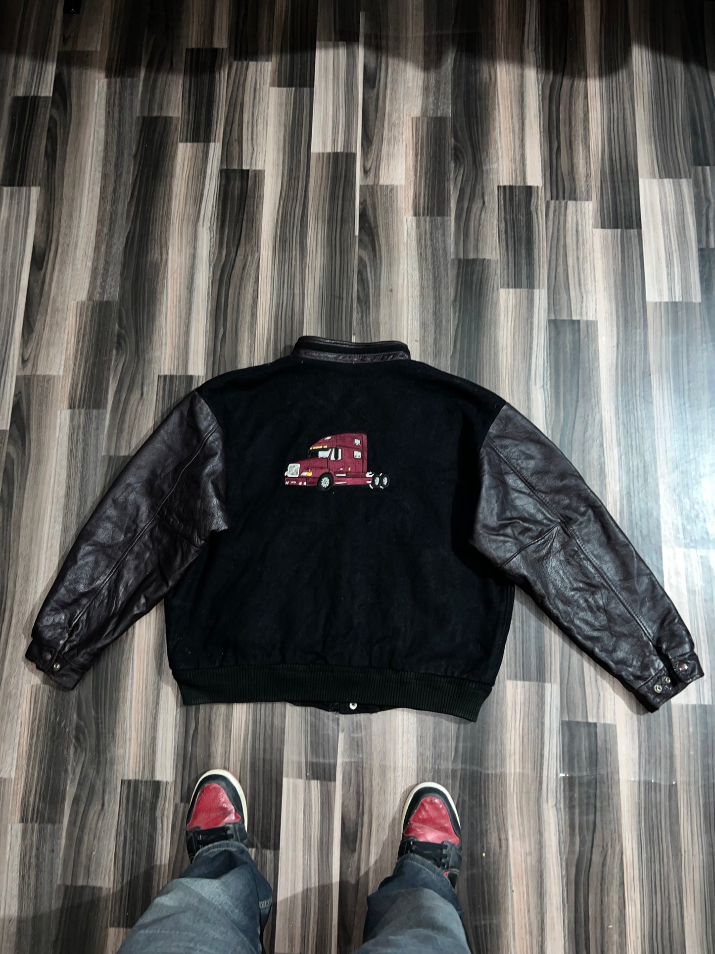 ZUltra Premium Original Leather Sleeves Varsity (XL/2XL)