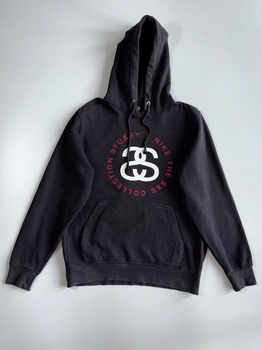 Stüssy x Nike S&S Collection Faded Black Pullover Hoodie (L)