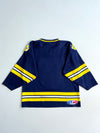Vintage Lakehead University Thunderwolves Signed Hockey Jersey – Youth (S)