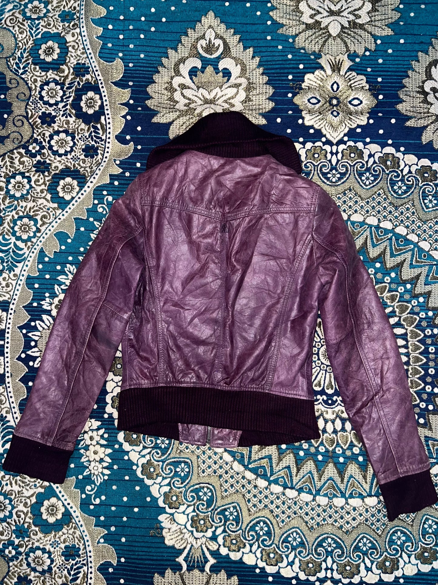 !                                                                                                                                                                                                        Super Premium Original Leather (XS)