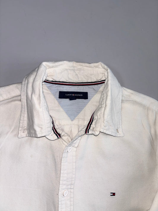 Vintage Tommy Hilfiger Premium Shirt (M)