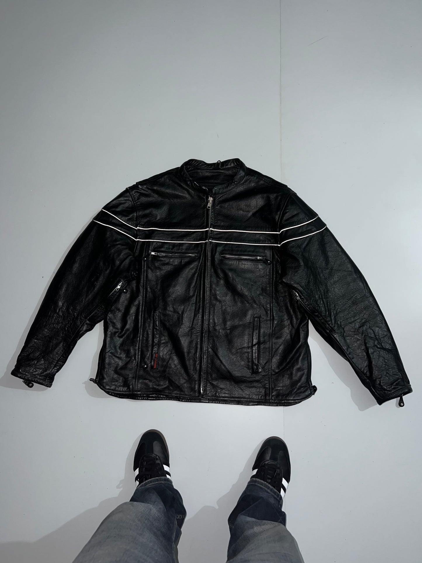 ! Super Premium Original Leather (RARE) (Pockets on Arms) (2XL/3XL)