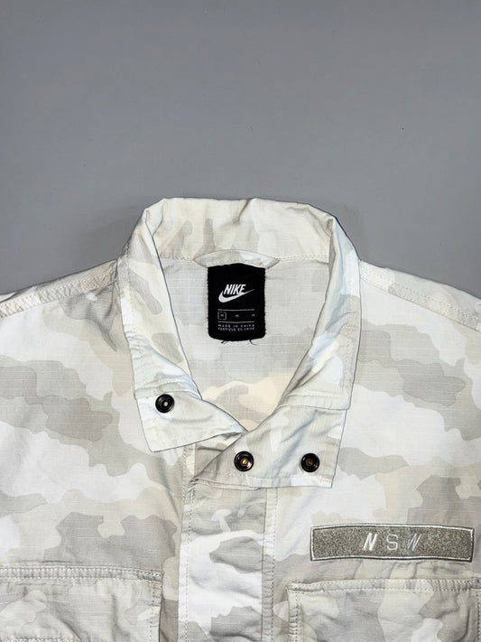 Nike Sportswear Futura Oversized Box Swoosh Tonal White Camo Windbreaker Jacket (M/L)