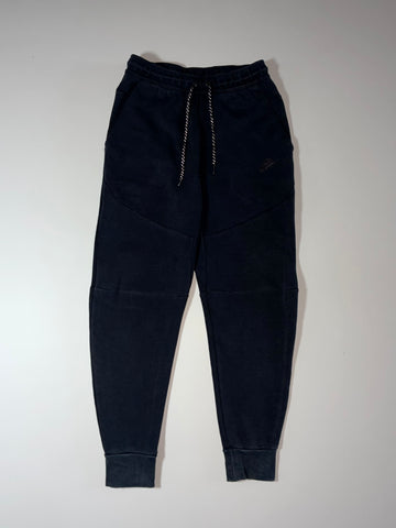 Nike Tech Fleece Joggers – Black (W:26) (L:38)