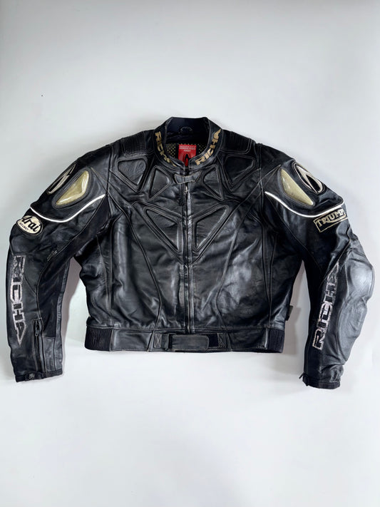 Richa x Triumph Vintage Heavy Armoured Leather Moto Jacket with Multi-Patch (Paded) (XL)