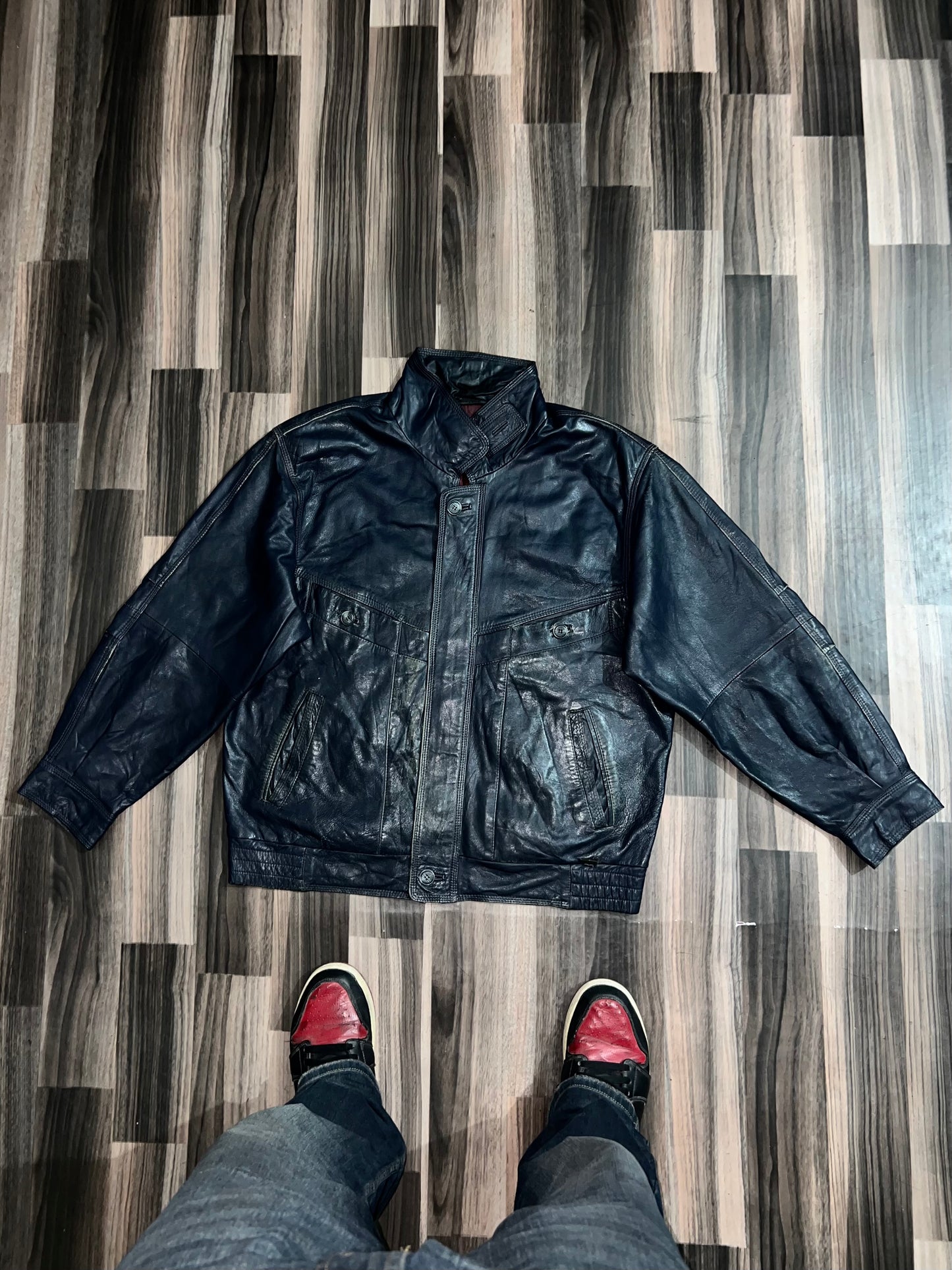 A b Super Premium Original Leather (LeatherColour Fad-ding (XL)
