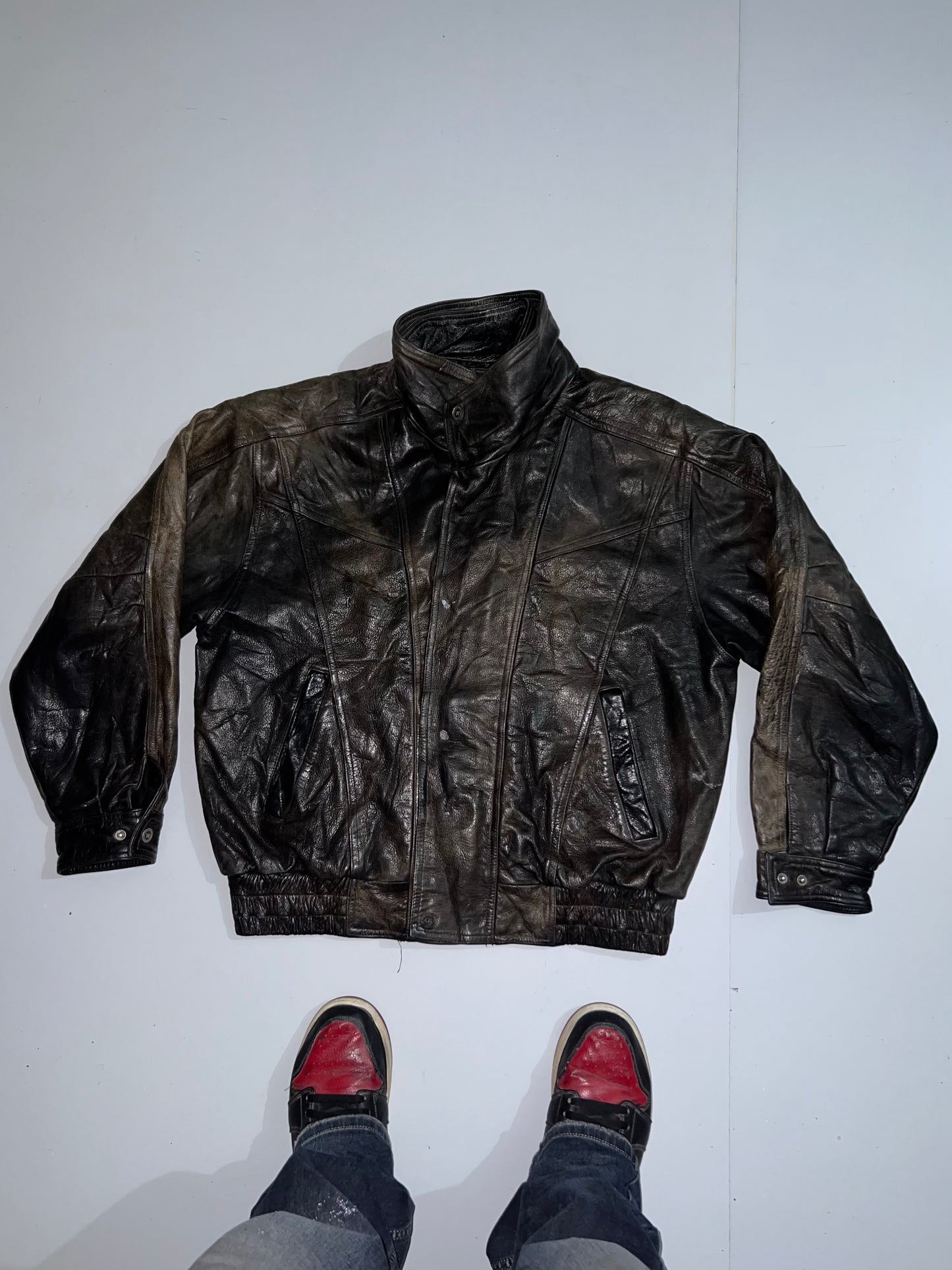 !Super Premium Original Leather (RARE) (L/XL)
