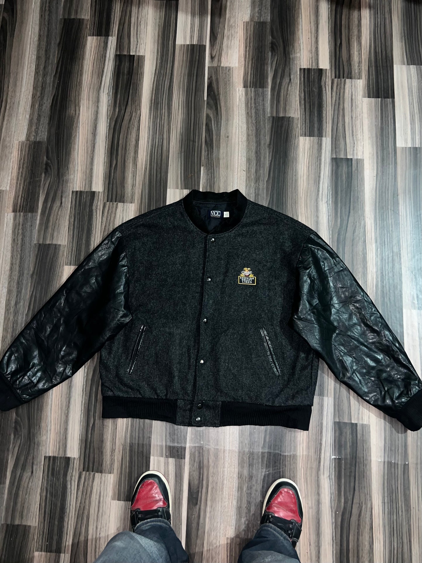 ZUltra Premium Original Leather Sleeve Varsity (L/XL)