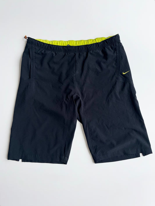 Nike Black & Volt Dri-Fit Shorts lastick(L: 24/W: 38)
