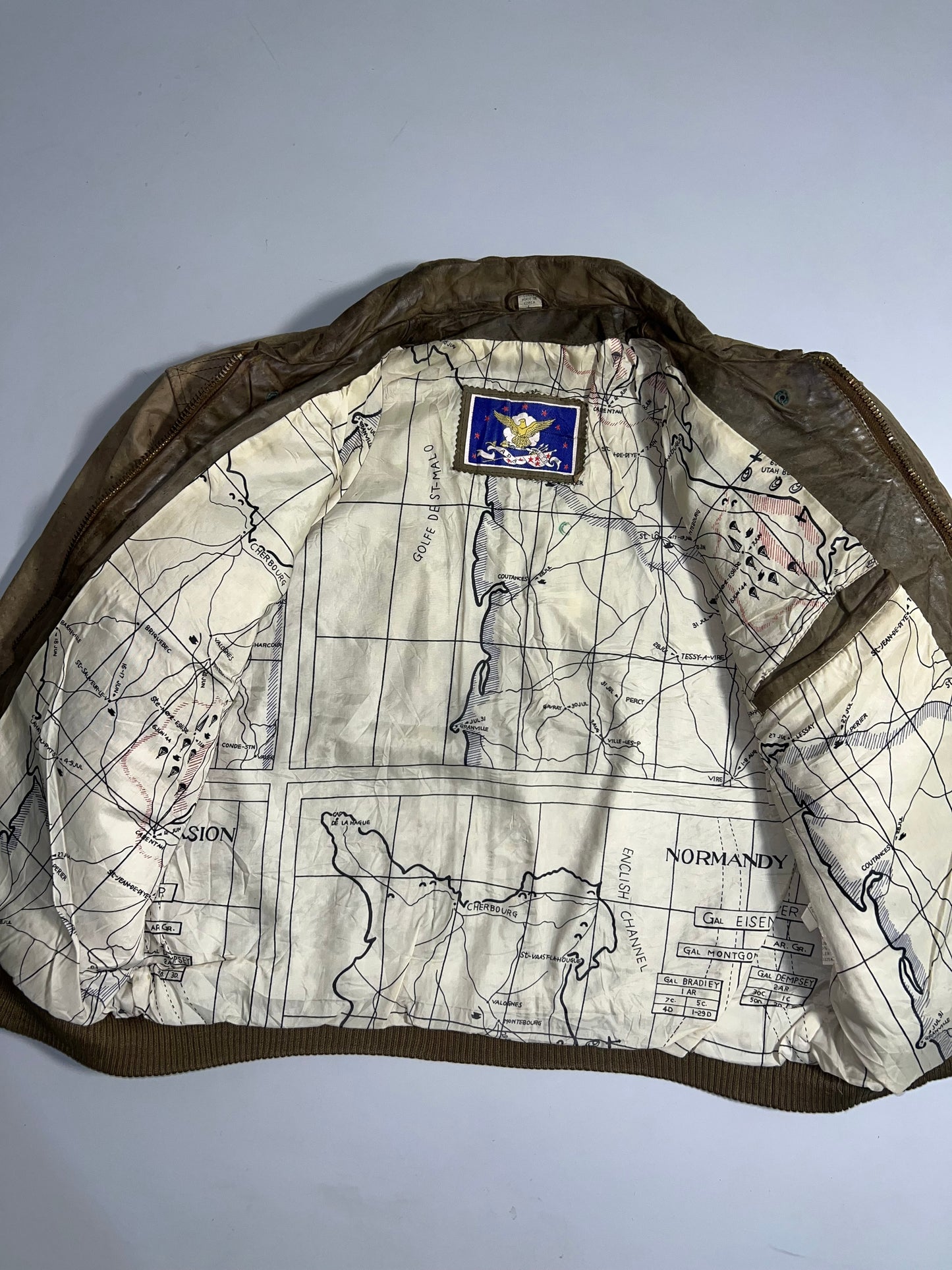 !                                                                              Super Premium Original Leather (XL)