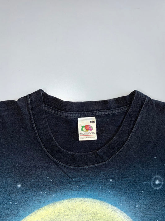 Vintage Dragon Moonrise Graphic Tee (XL)