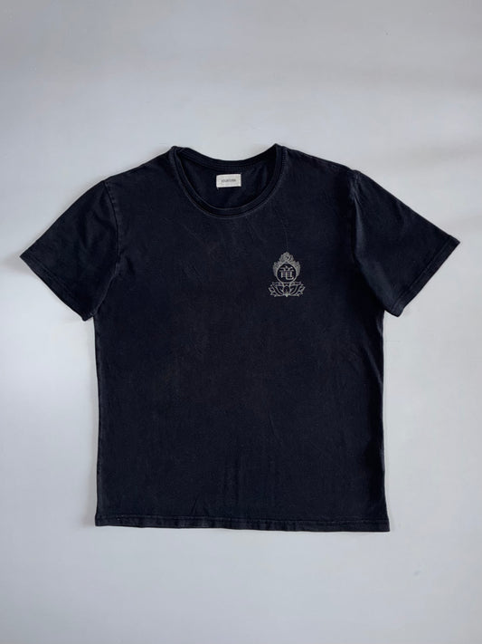 YourTurn Japanese Kanji Crest Graphic Tee – Washed Black (M)