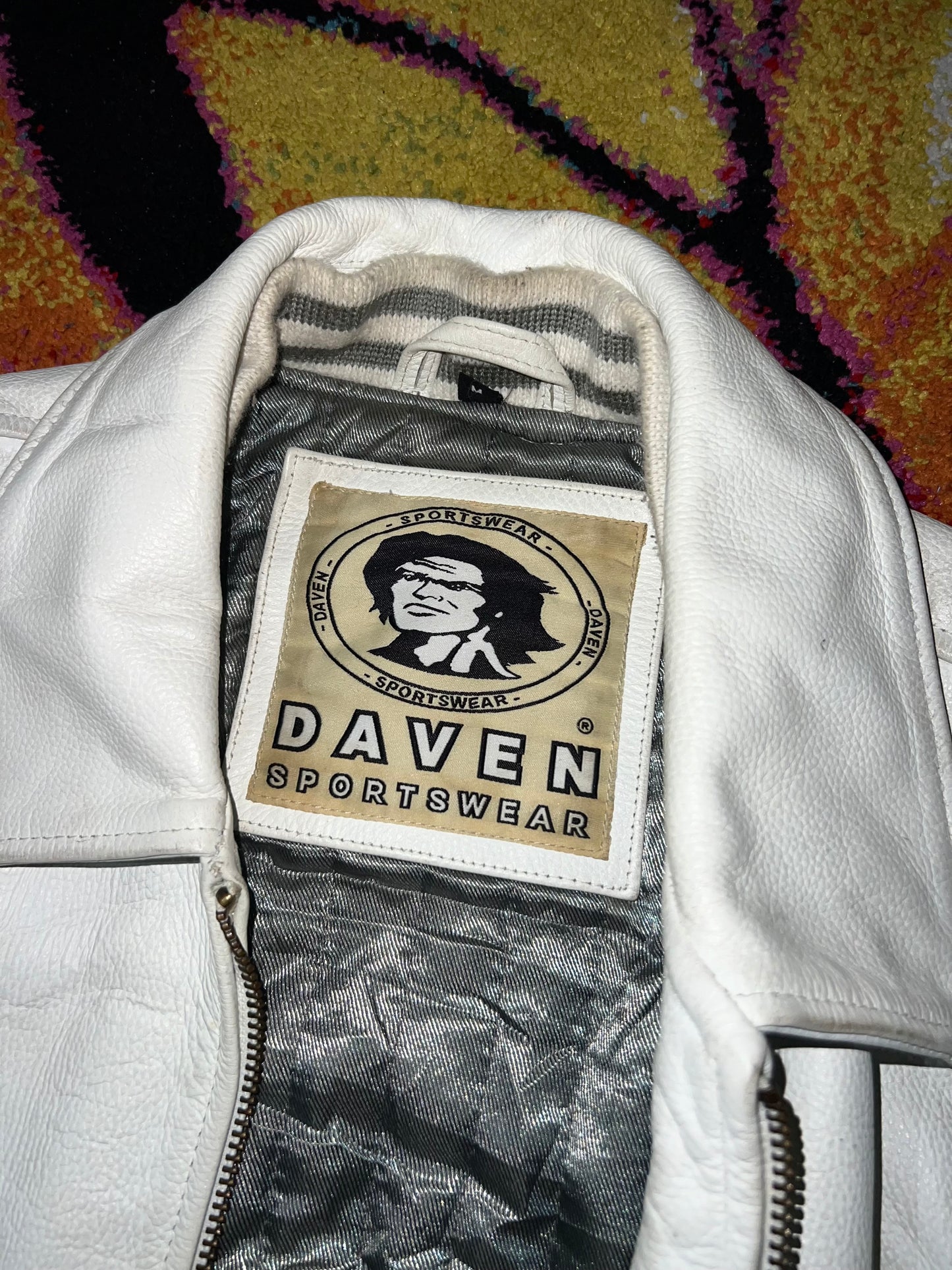 ! !                 Vintage Daven Original Leather Jacket (M/L)