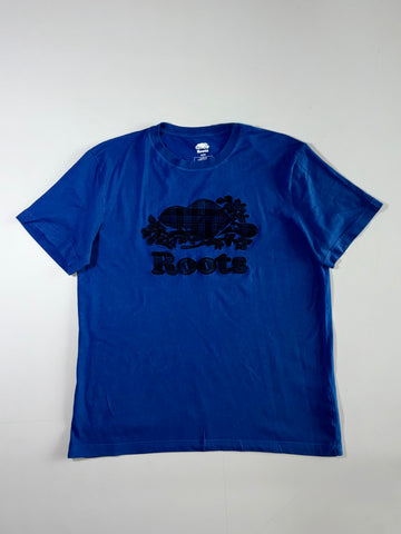 Roots Canada Royal Blue Plaid Beaver Logo Tee – (L)