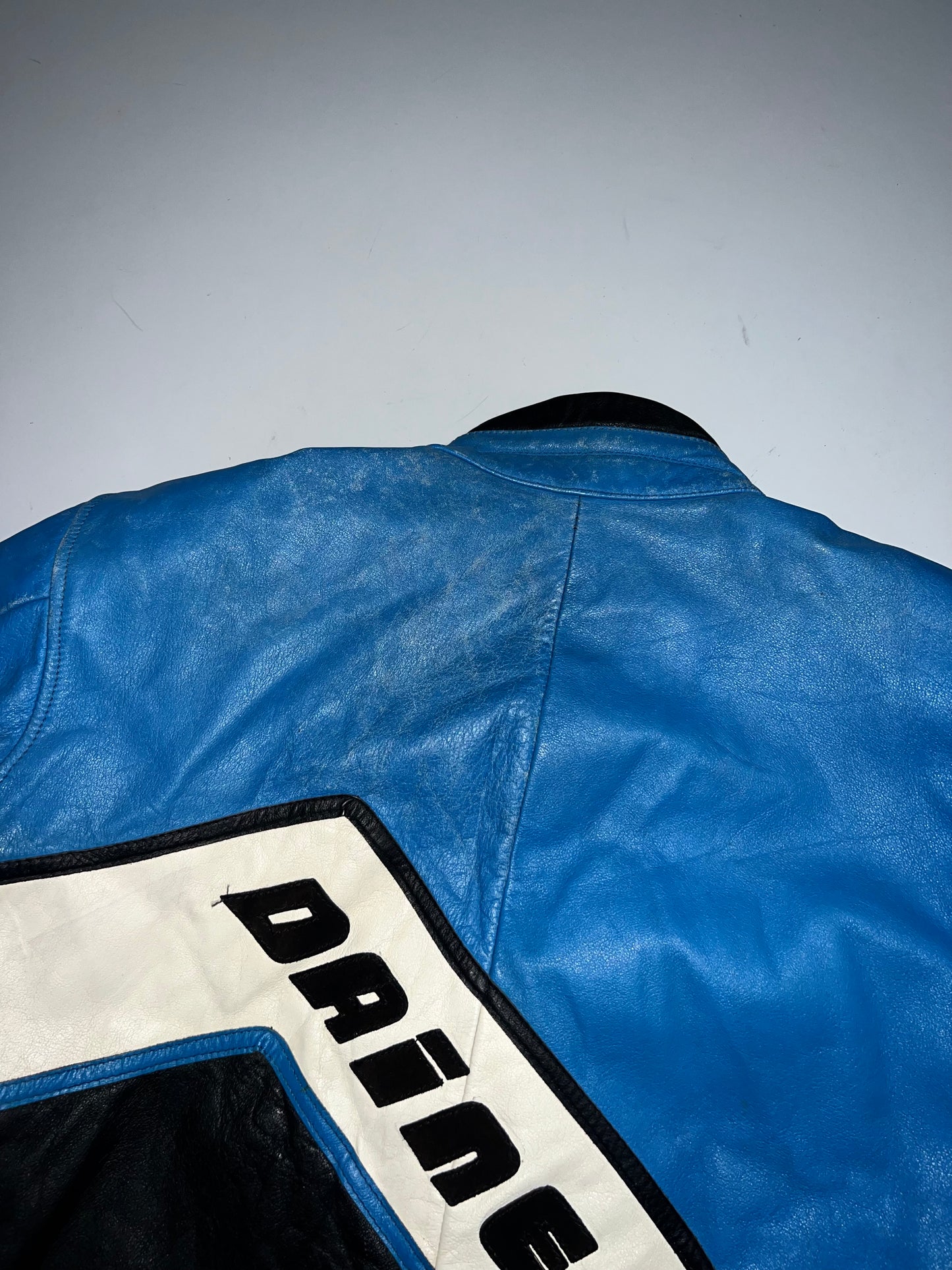 !            90s Dainese Original Leather Racing Jacket (RARE FIND) (S/M)