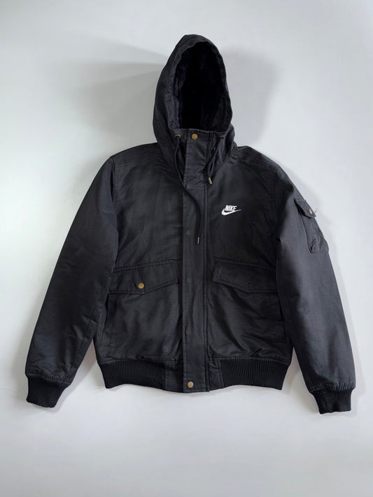 Nike Sportswear Big Swoosh Hooded Bomber Jacket Black – Faux Fur Lined (M)
