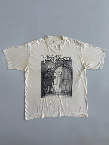 Fun Palace | Gothic Graphic Tee Cream | (L)