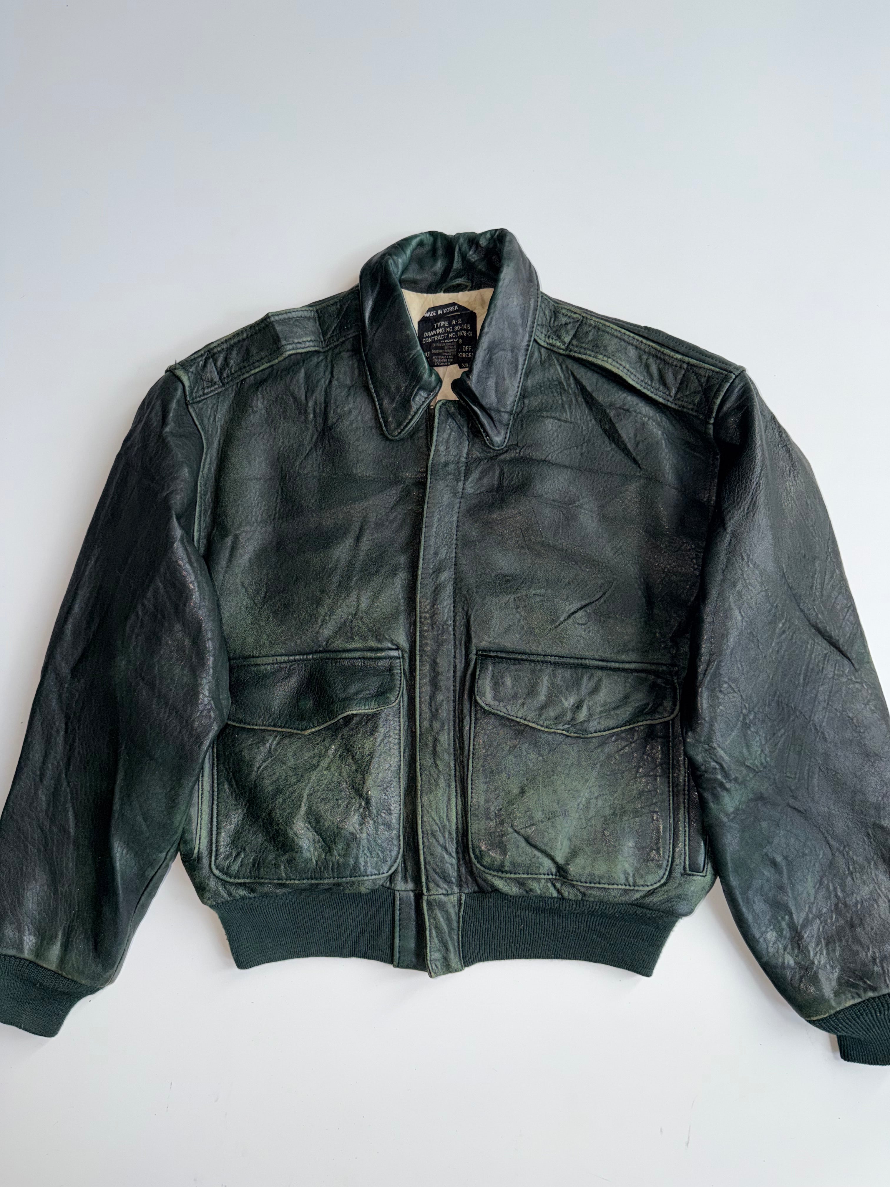 AVIREX A-2 1990（US/S） Vintage 1990 Avirex Type A-2 Genuine Leather Flight Jacket