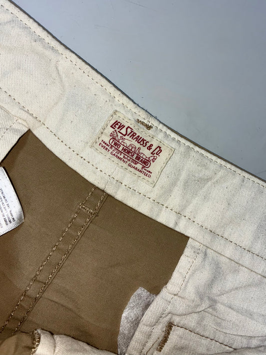 Levi’s Two Horse Brand Chino Shorts – Khaki (W:38) (L:22)