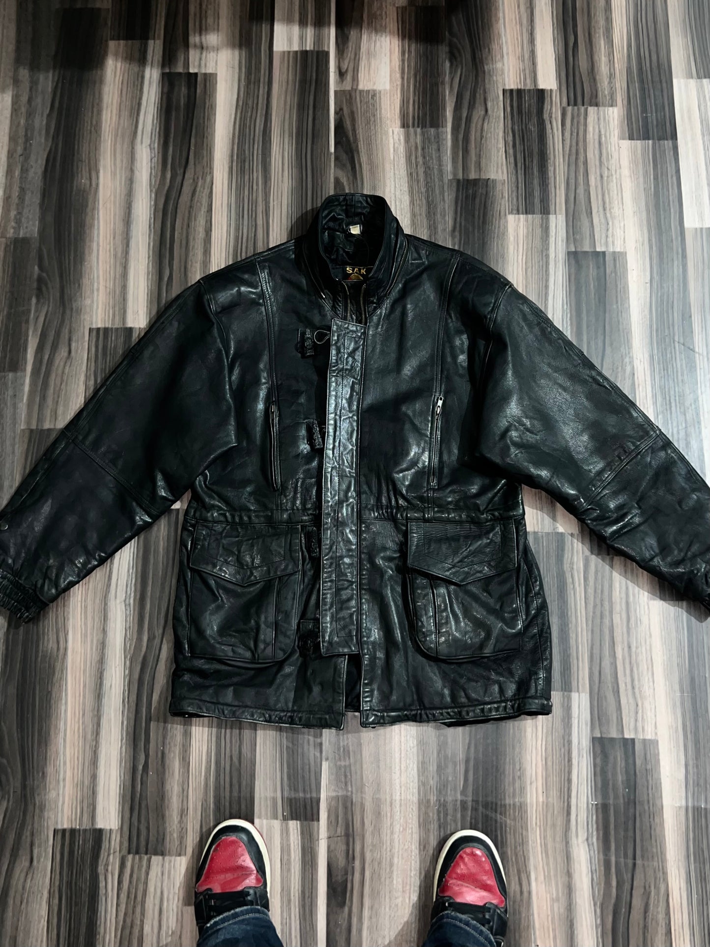 Z Premium Leather(BOGO) Unique style. L/Xl