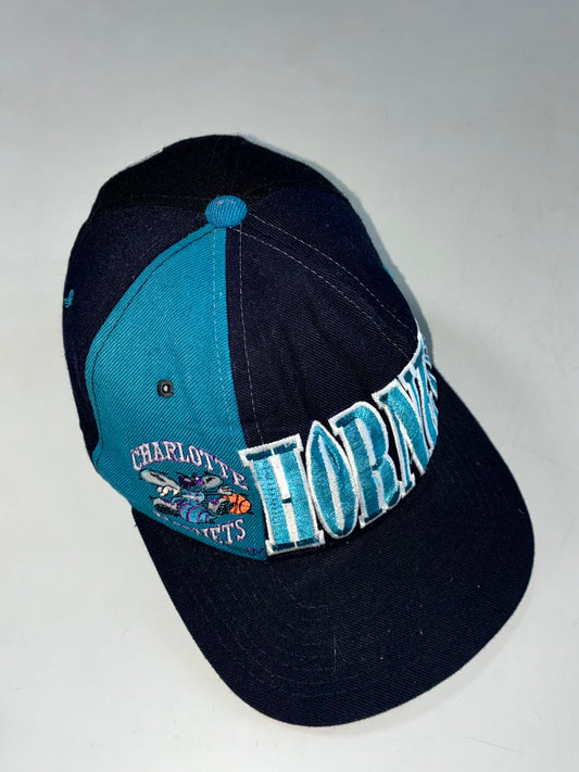 Vintage 90s Starter Charlotte Hornets Tri-Power Snapback – Teal & Navy Wave Logo (Adjustable)