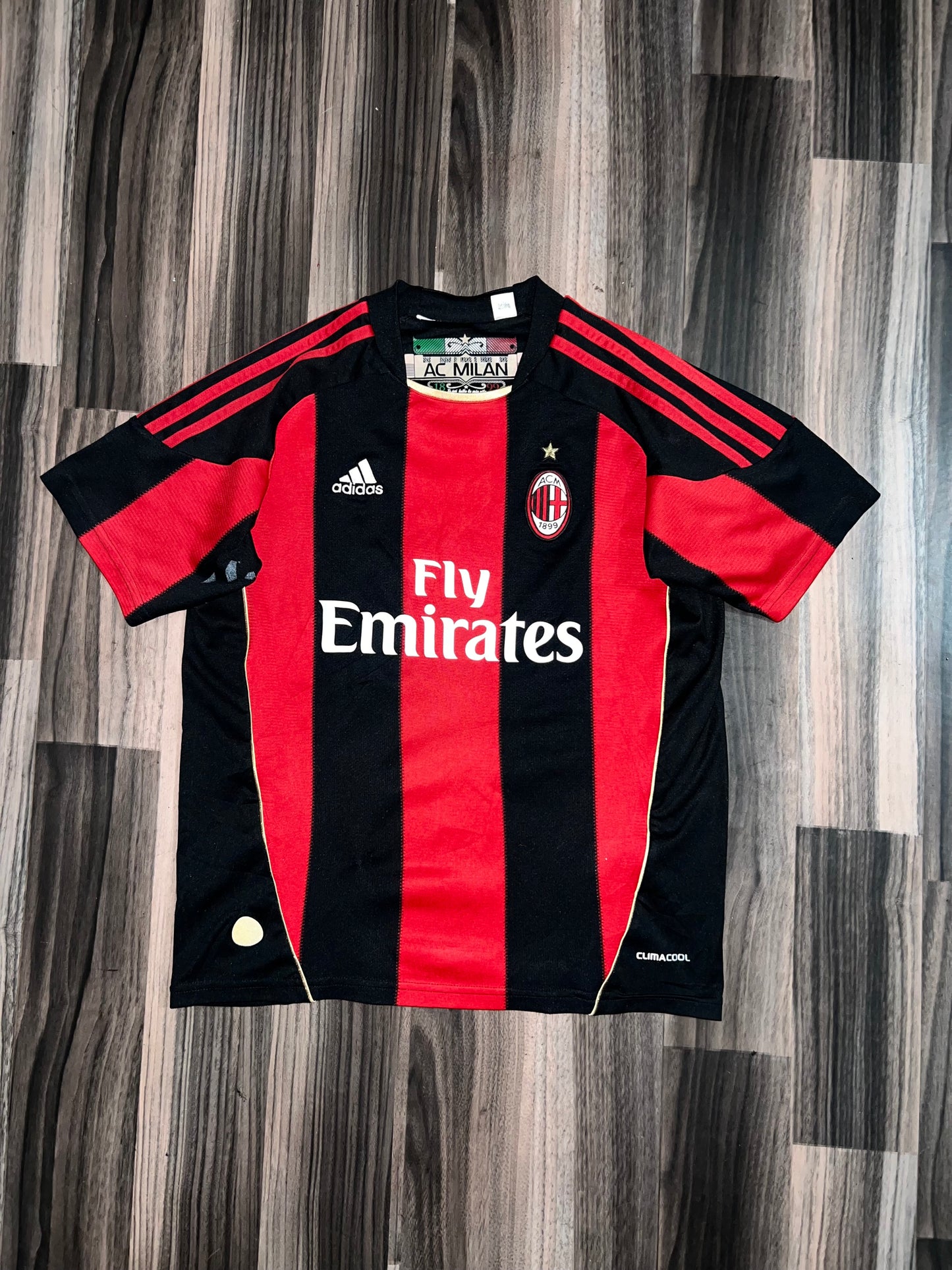 ZAdidas Jersey (XS) Marks on back