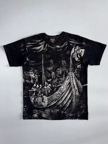 Vintage Aquila Patriot Brand Viking Longship All-Over Print T-Shirt | Black (L)