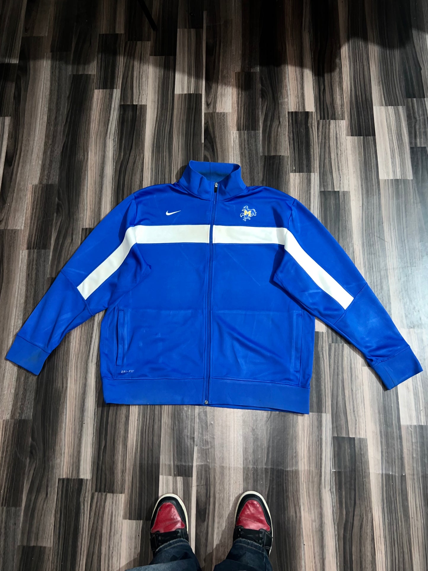 A Premium Jacket(Buy one get one free) XXL