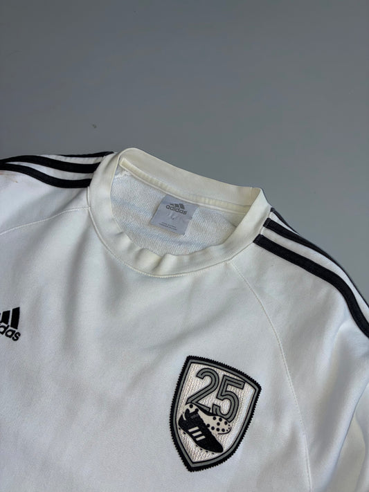 Adidas | 25th Anniversary Crewneck White | (M)