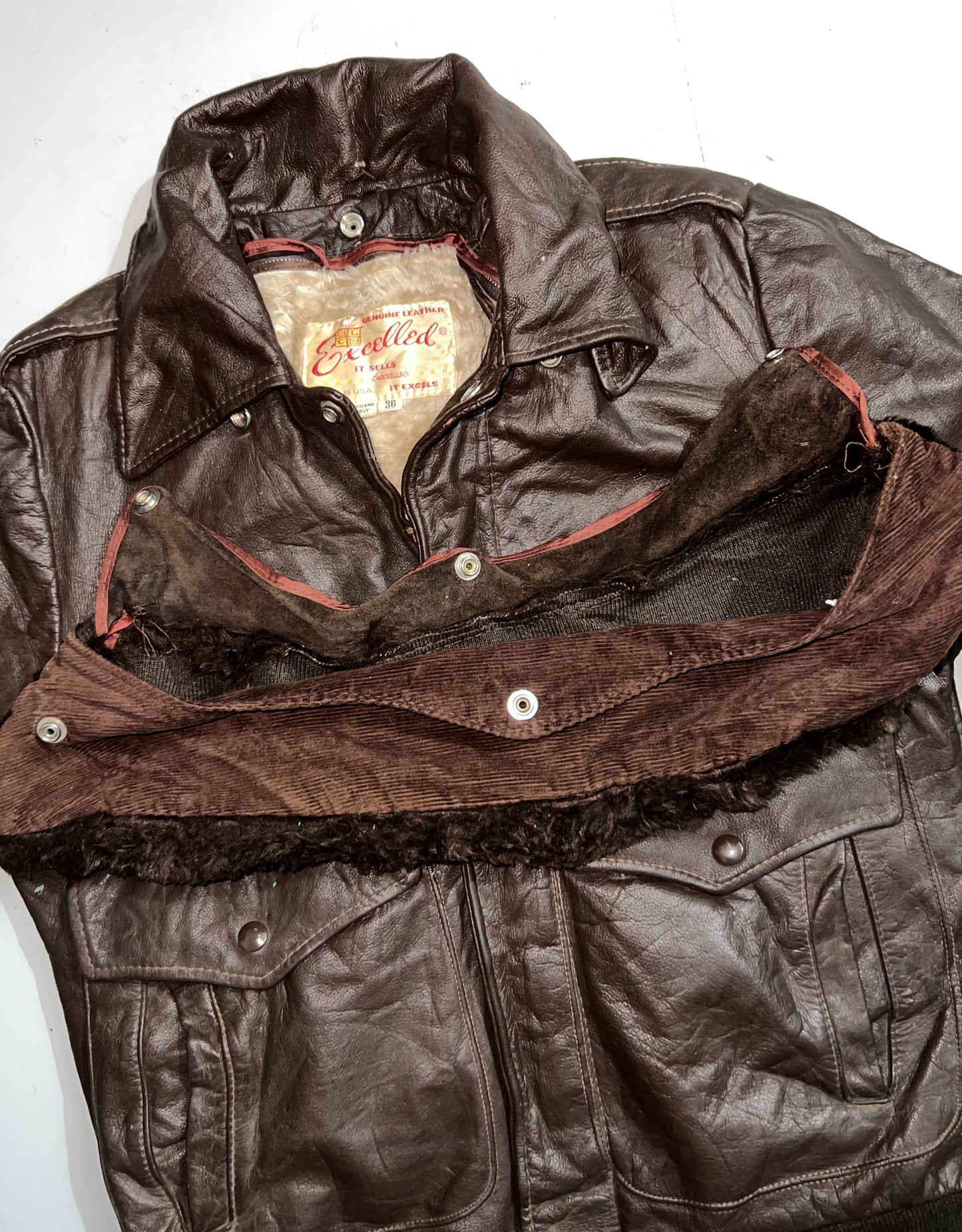 ZSuper Premium Original Leather (RARE) (FUR REMOVABLE) (S)