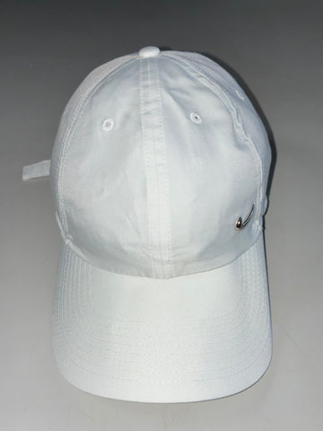 Nike Heritage86 Metal Swoosh White Cap (Adjustable)