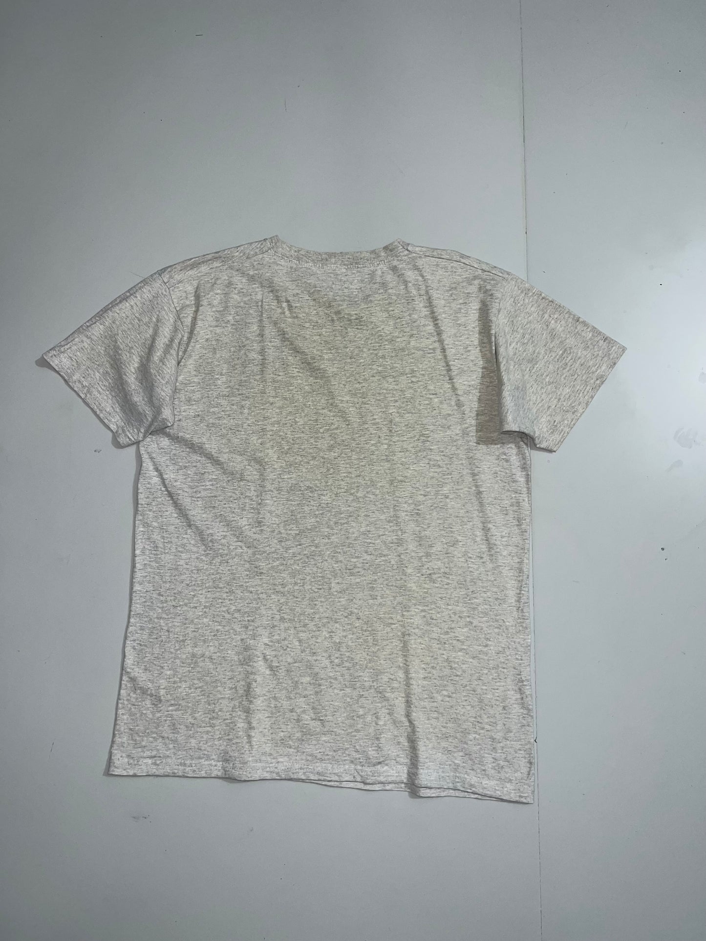 !                                                                    Premium Vintage tee (M/L)