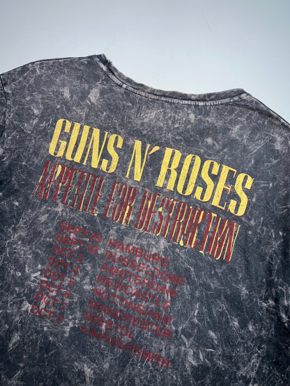 !                                                                     Guns & Roses Original Vintage Acid wash tee (XL/2XL)