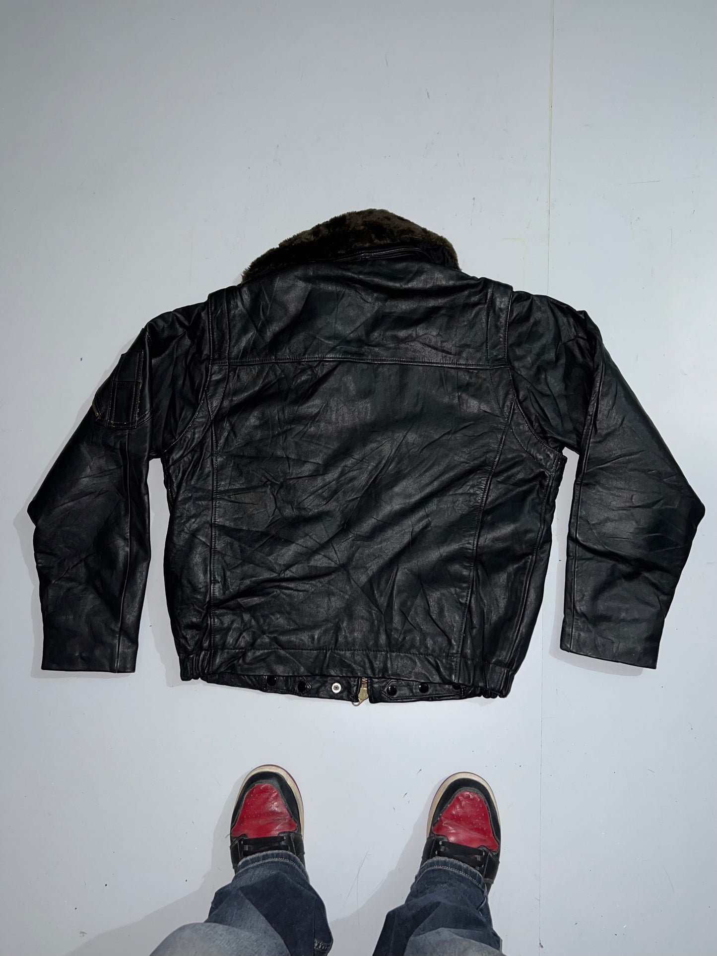ZSuper RARE *Detachable Arms (Zip on arms) Original Leather Jacket (XL/2XL)