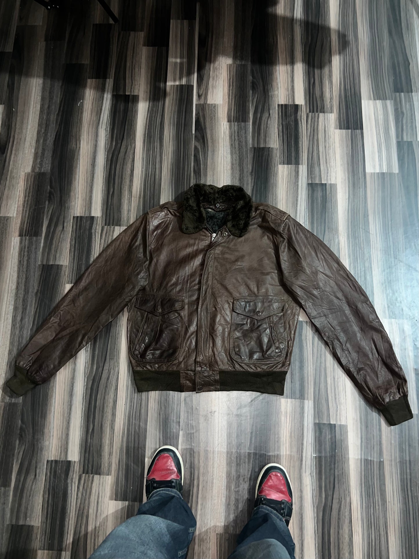 ZPremium Leather (Buy one get one free) M/ L