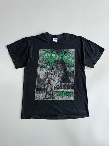 Lightbringer Graphic Tee Vintage Black Gothic Occult Print T-Shirt” (M)